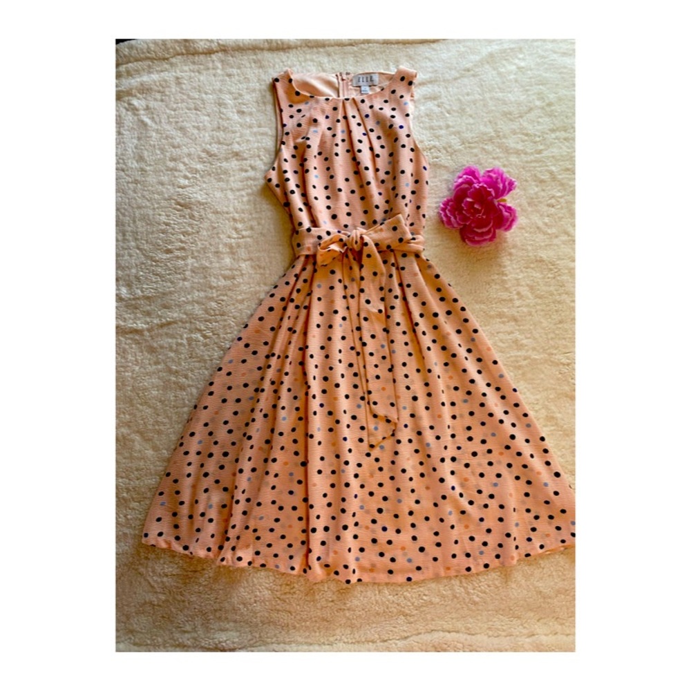 Elle light pink Midi polka dot dress size 4